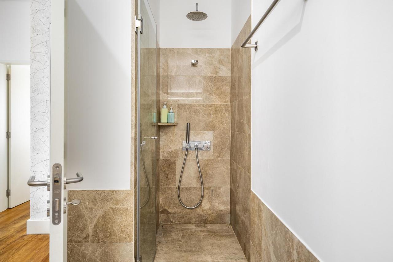 Whome | Ribeira 11 Design Apartment Lisbon Bagian luar foto